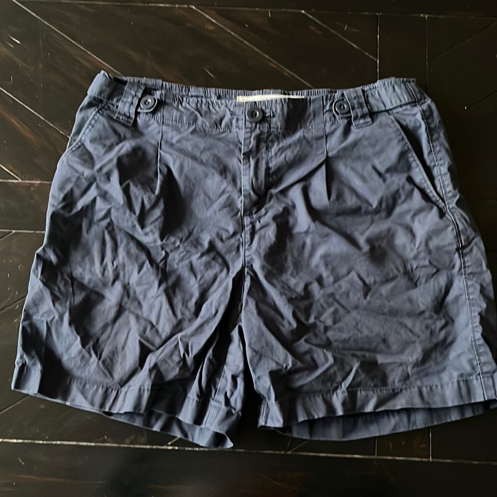 Nice navy mid thigh cotton shorts